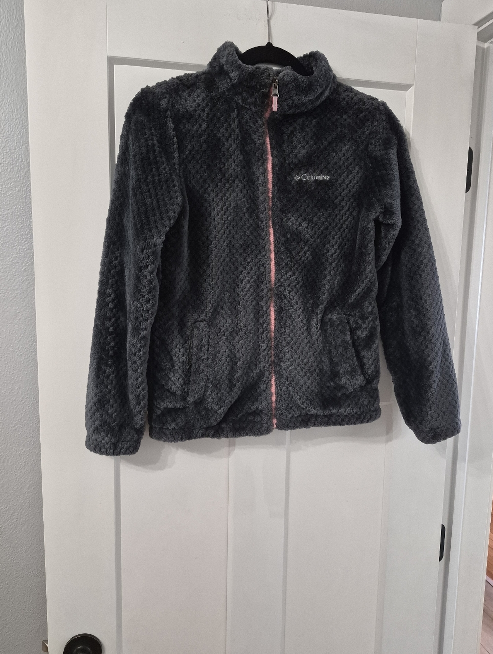 Columbia Kids Charcoal Plush Fleece Jacket with Pink Zipper Size Large